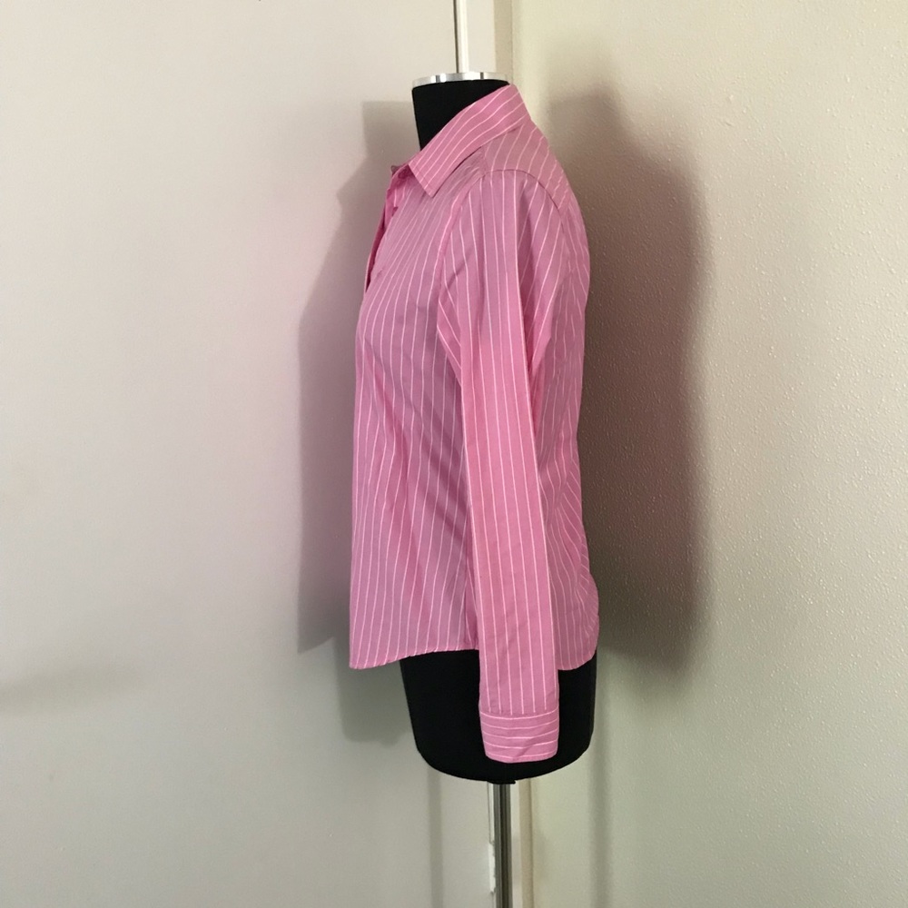 Lilly Pulitzer Pink and White Button Down. Size 2. - Picture 5 of 8